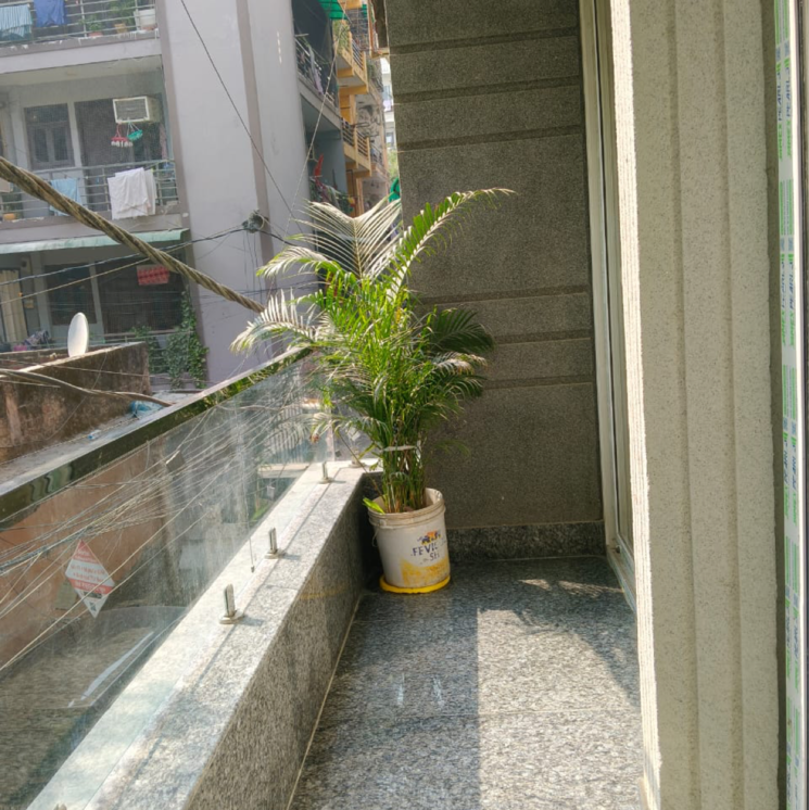 Balcony, chattarpur 3 Bedroom 150 Sq.Ft. Builder Floor In Chattarpur Delhi 9549763