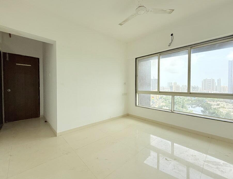 3 BHK + Servant Room 1000 Sq.Ft. Apartment in Millionaire Heritage
