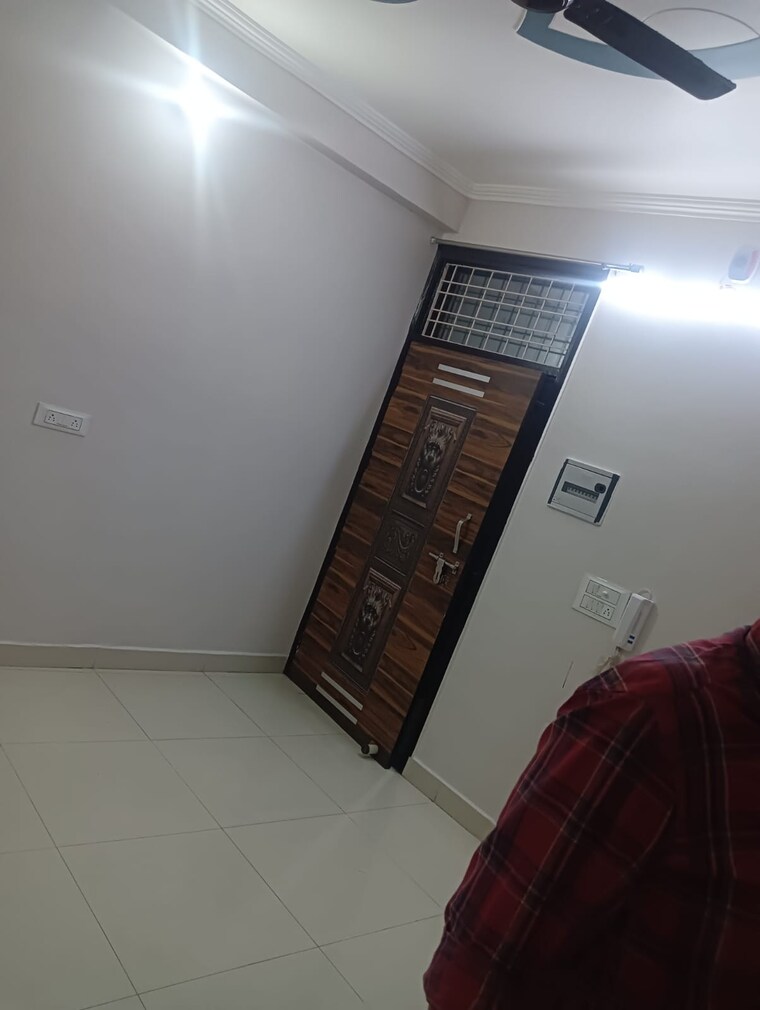 undefined, dwarka mor 2 Bedroom 540 Sq.Yd. Builder Floor In Dwarka Mor Delhi 9549801