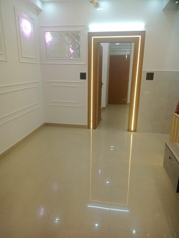 2 BHK Builder Floor For Rent in Laxmi Nagar