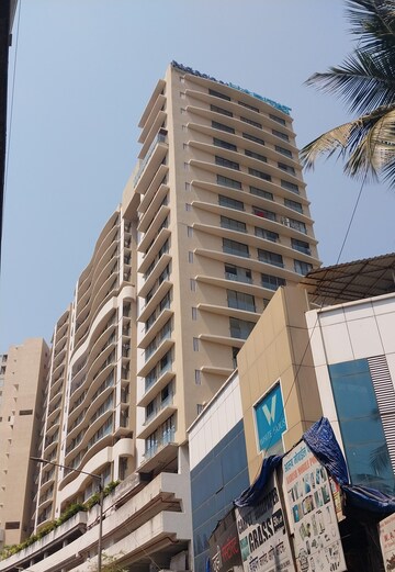 2 BHK Apartment – Exterior View View at Andheri West - for Rent