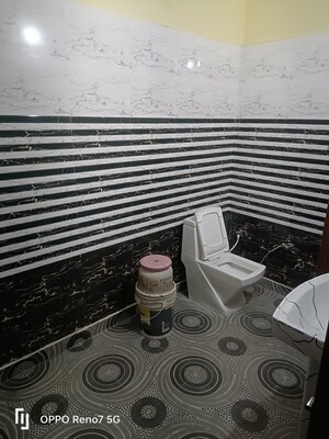 Parking in 4 BHK Builder Floor at Rajendra Nagar Sector 5 – for Rent