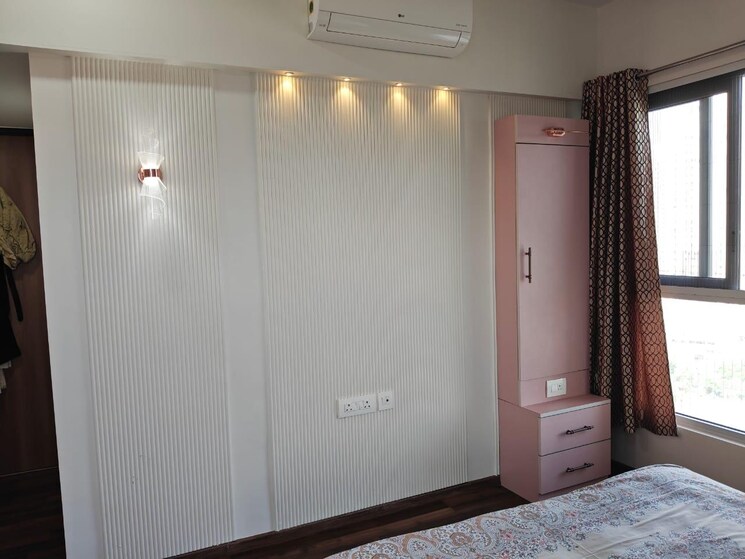 Room, hiranandani-park-willow-crest 4 Bedroom 1200 Sq.Ft. Apartment In Ghodbunder Road Thane 9549838