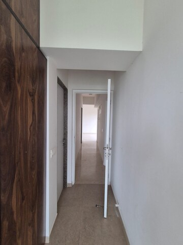 Building Lobby in 3 BHK Apartment at Kanakia Silicon Valley, Powai – for Rent