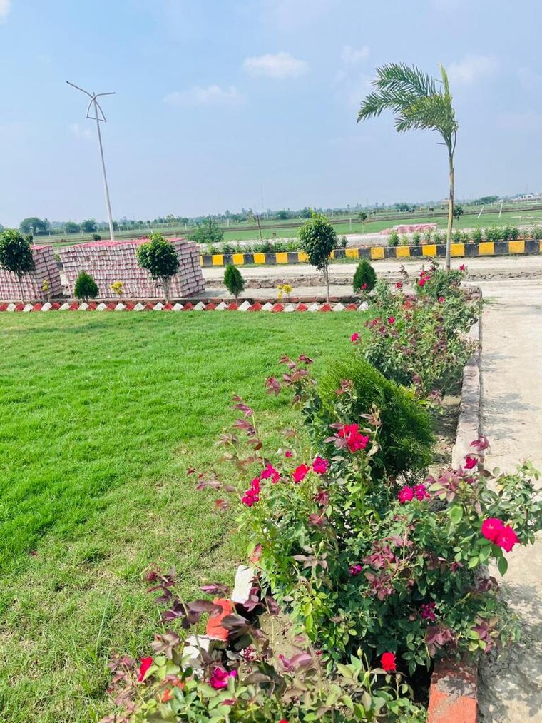 Garden, gosainganj  1000 Sq.Ft. Plot In Gosainganj Lucknow 9549869