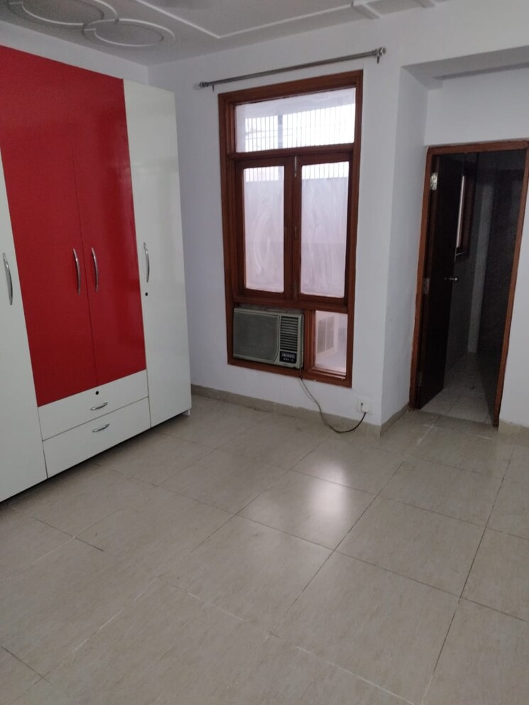 Room, wave-prime-floors 2.5 Bedroom 1740 Sq.Ft. Builder Floor In Wave City Ghaziabad 9549892