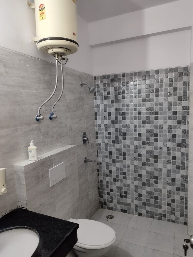 Bathroom, wave-prime-floors 2.5 Bedroom 1740 Sq.Ft. Builder Floor In Wave City Ghaziabad 9549892