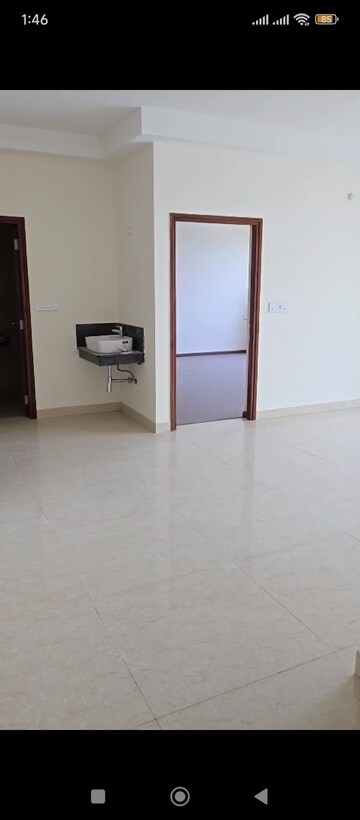 Room in 3 BHK Apartment at Aurobindo The Regent, Kondapur – for Sale