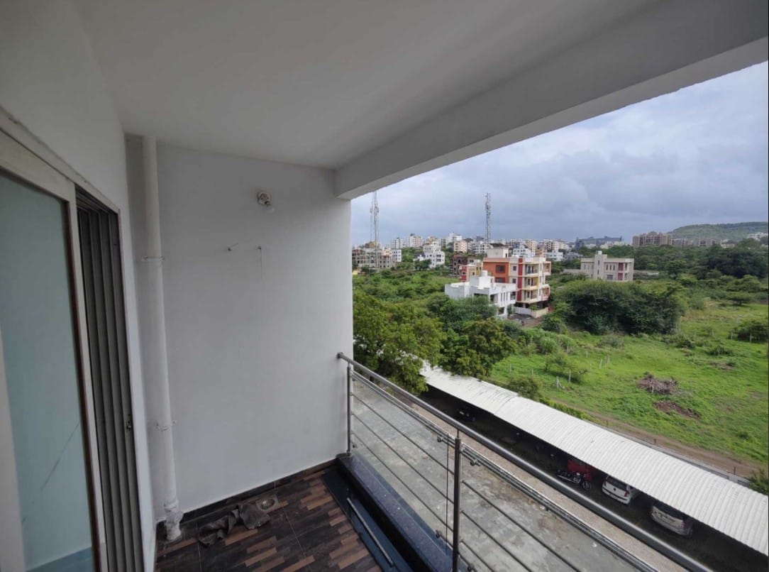 1 BHK + Study Room 450 Sq.Ft. Apartment in Kolte Patil Life Republic