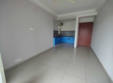 Room in 1 BHK Apartment at Kolte Patil Life Republic, Hinjewadi – for Rent