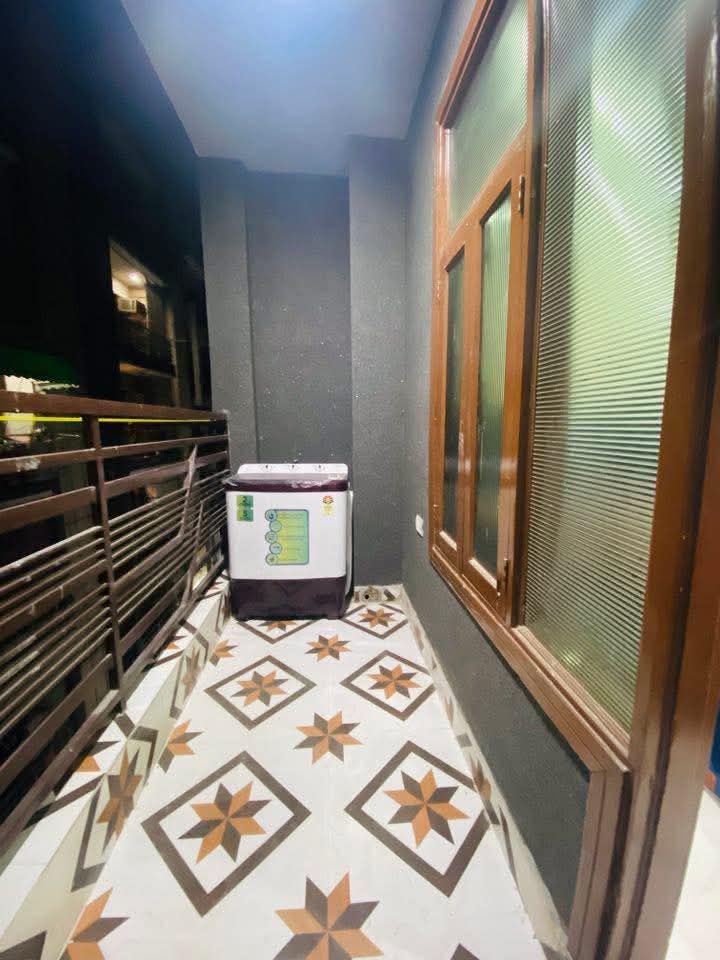 1 BHK Builder Floor For Rent in Chattarpur