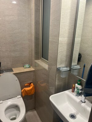 Furnished Amenities in 1 BHK Apartment at Hiranandani Regent Hill, Powai – for Rent