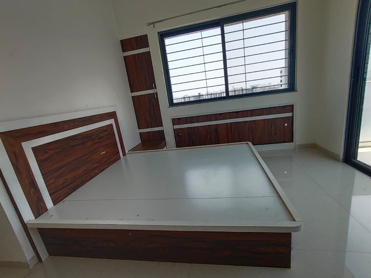 Room, kumar-pebble-park 2 Bedroom 602 Sq.Ft. Apartment In Hadapsar Pune 9549932