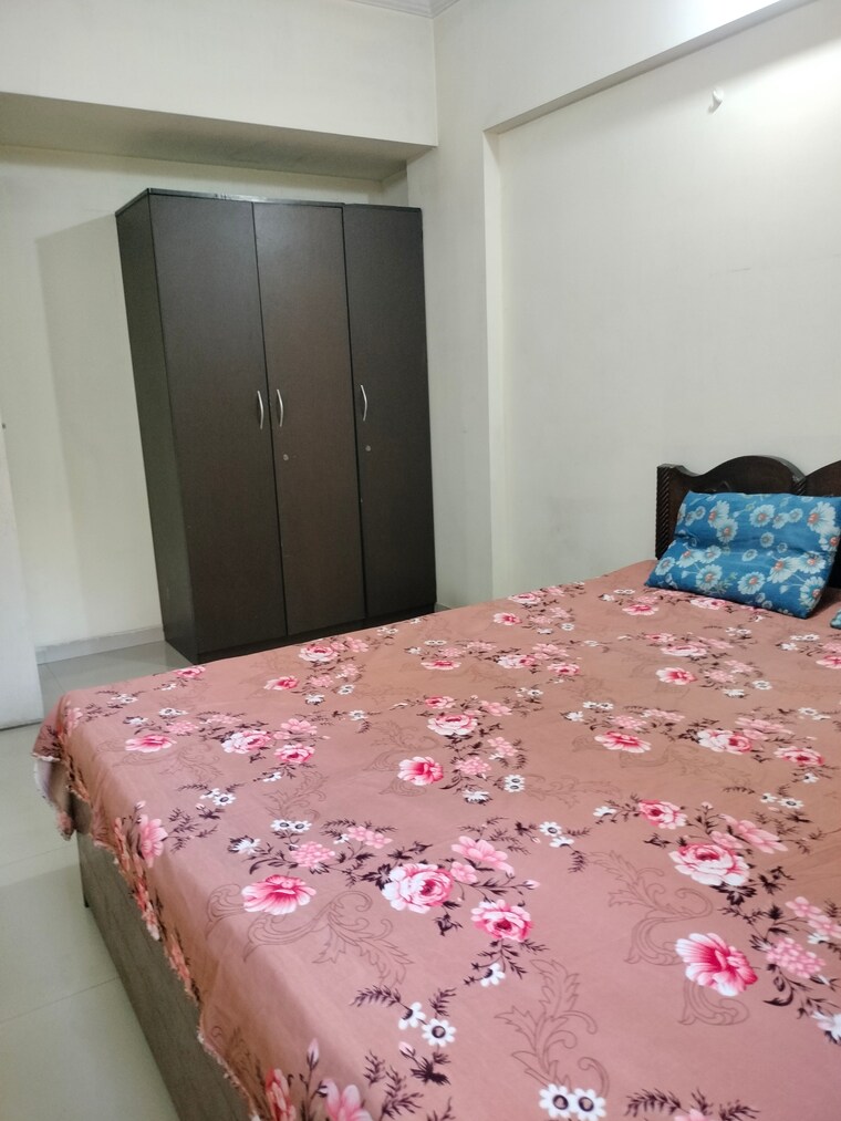 Bedroom, puranik-city 1 Bedroom 650 Sq.Ft. Apartment In Kasarvadavali Thane 9549970
