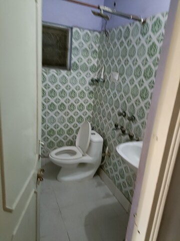 Bathroom in 3 BHK Apartment at Saket Kunj Sahibabad, Rajendra Nagar Sector 5 – for Rent