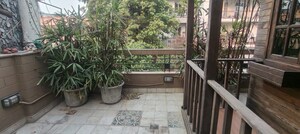 Balcony in 4 BHK Builder Floor at Sarvapriya Vihar – for Rent