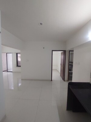 Room in 1 BHK Apartment at Lambodar Vasant Ganesh Vishva, Bavdhan – for Rent