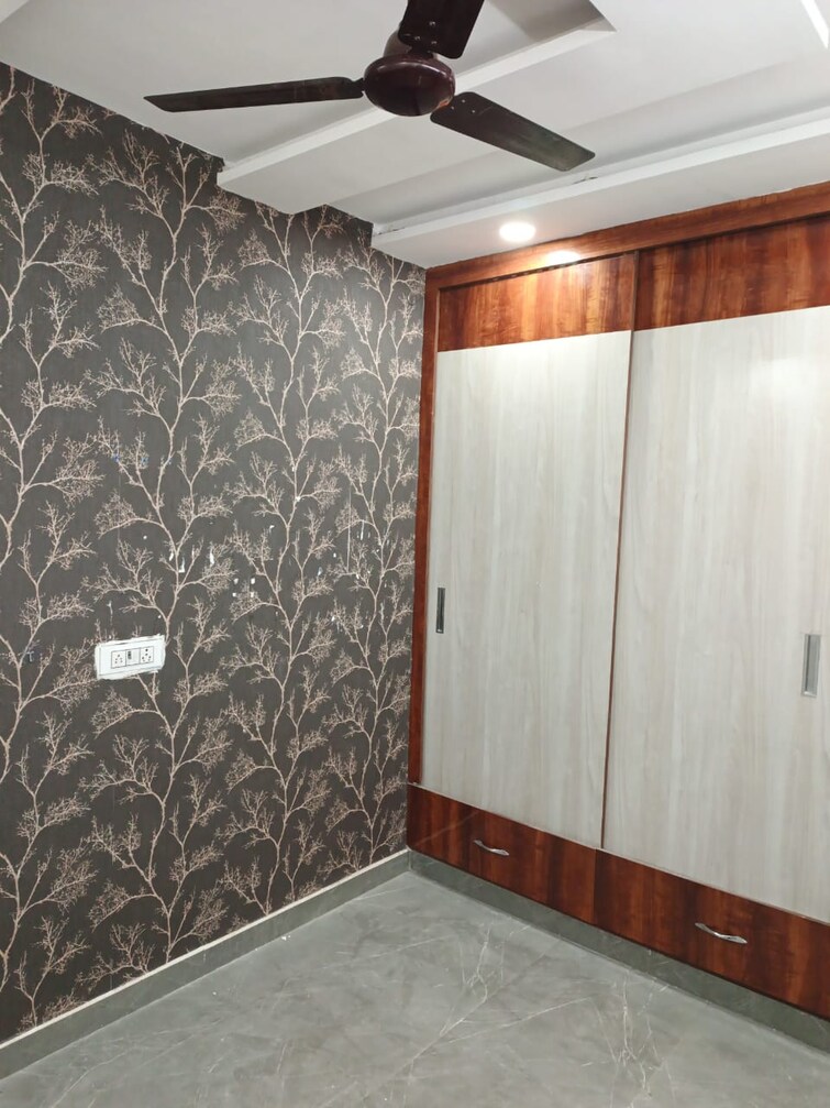 Bedroom, rohini sector 25 2 Bedroom 32 Sq.Mt. Builder Floor In Rohini Sector 25 Delhi 9550022
