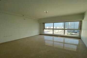 Room in 2 BHK Apartment at Godrej The Trees, Vikhroli East – for Rent