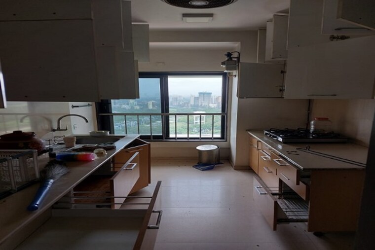 Kitchen, godrej-platinum-mumbai 3 Bedroom 1350 Sq.Ft. Apartment In Vikhroli East Mumbai 9550015