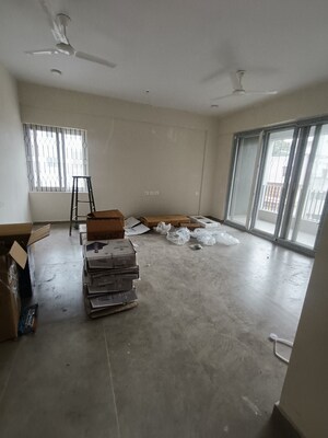 Room in 3 BHK Apartment at Halasuru – for Rent