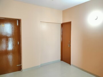 Room in 1 BHK Apartment at Adani Aangan, Sector 89a – for Rent