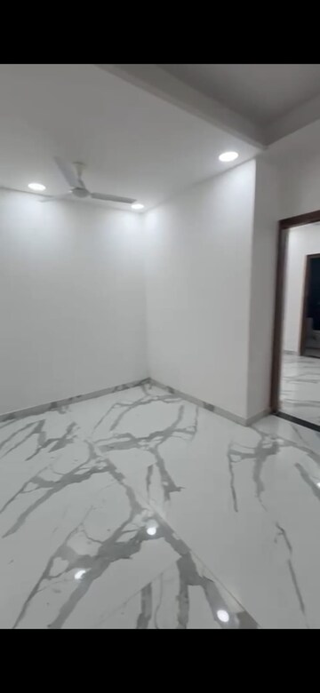 3 BHK Builder Floor For Sale in Puri Kohinoor, Sector 89