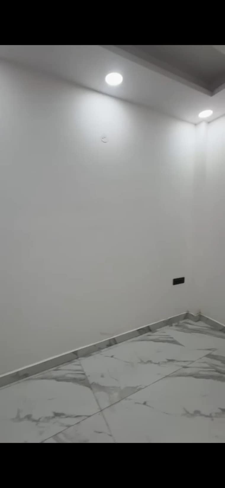 Room, puri-kohinoor 3 Bedroom 175 Sq.Yd. Builder Floor In Sector 89 Faridabad 9550034