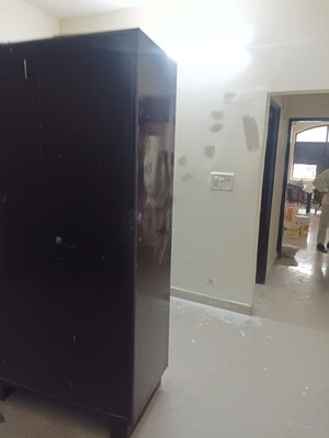 Furnished Amenities in 2 BHK Independent House at RWA Apartments, Sector 31 – for Rent