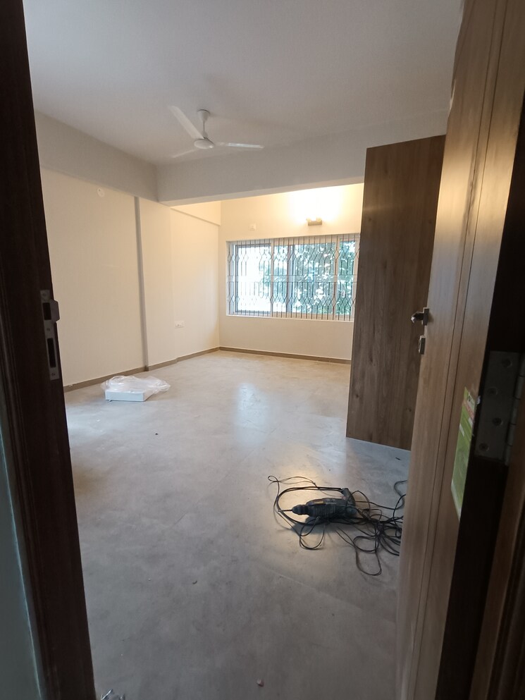 Room, halasuru 3 Bedroom 1750 Sq.Ft. Apartment In Halasuru Bangalore 9550059