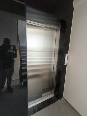 Bathroom in 3 BHK Apartment at Halasuru – for Rent