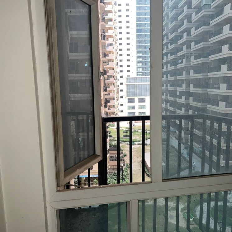 Exterior View, gaur-city-2-14th-avenue 2 Bedroom 955 Sq.Ft. Apartment In Sector 16c Greater Noida Greater Noida 9550093