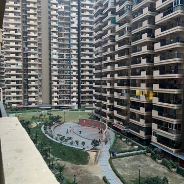 2 BHK Apartment For Sale in Gaur City 2 - 14th Avenue, Sector 16c Greater Noida