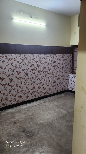 Bedroom in 2 BHK Villa at Indira Nagar – for Rent