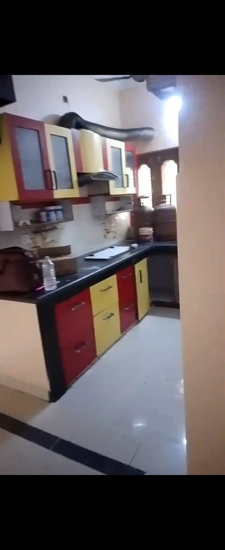 Kitchen, indira nagar 2 Bedroom 1200 Sq.Ft. Villa In Indira Nagar Lucknow 9550082