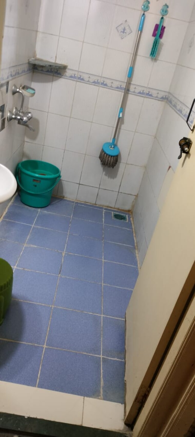 Bathroom, chhajed-galaxy 1 Bedroom 650 Sq.Ft. Apartment In Viman Nagar Pune 9550087