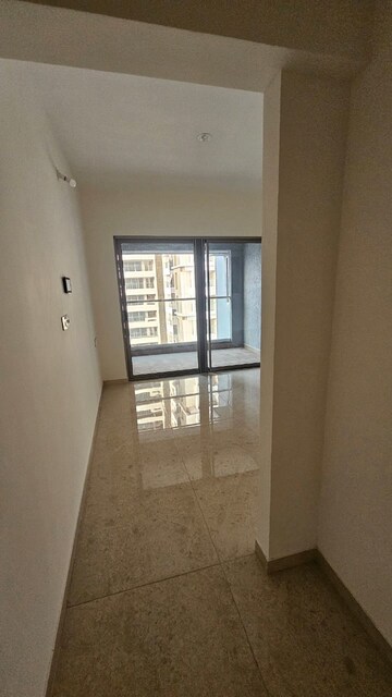 Room in 3 BHK Apartment at Pristine Prolife 1, Wakad – for Rent