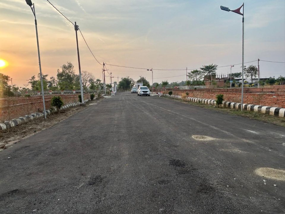 Plot For Sale in Krishna Iscon Valley