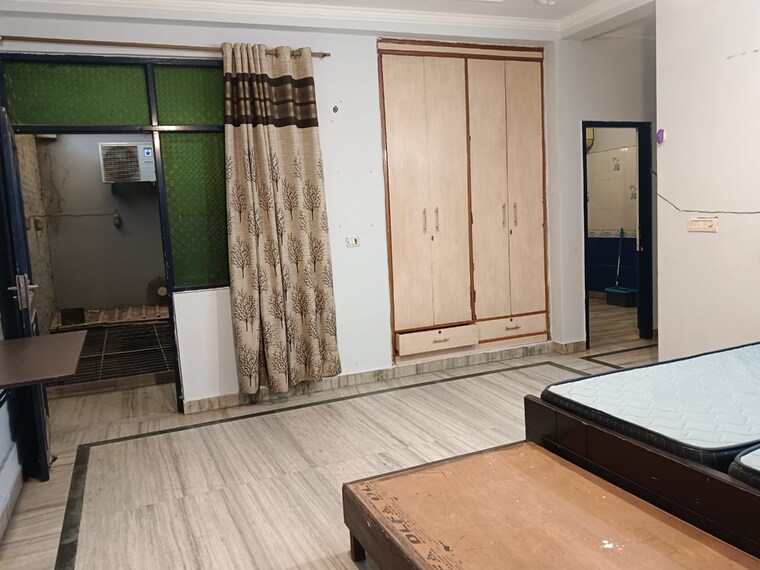 Living Room, saket 3 Bedroom 1200 Sq.Ft. Builder Floor In Saket Delhi 9550107