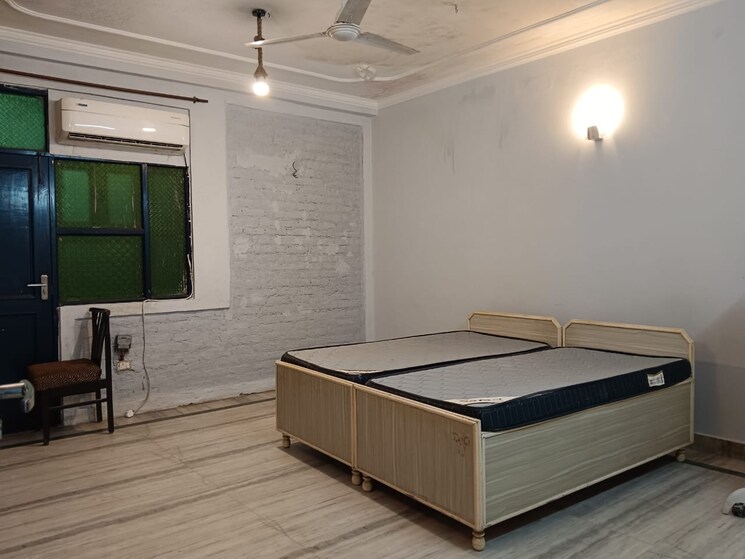 Bedroom, saket 3 Bedroom 1200 Sq.Ft. Builder Floor In Saket Delhi 9550107