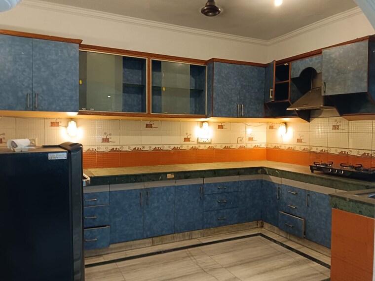 Kitchen, saket 3 Bedroom 1200 Sq.Ft. Builder Floor In Saket Delhi 9550107