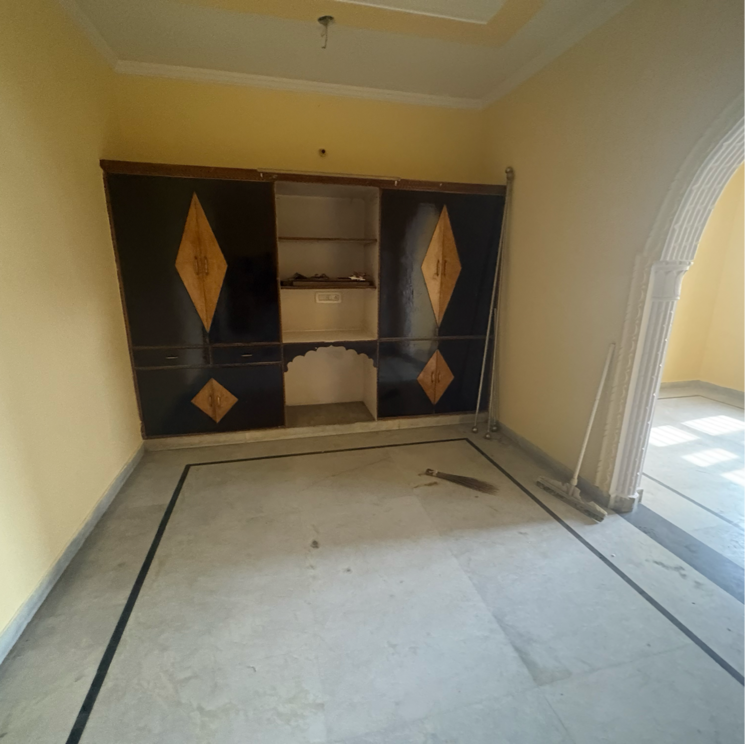 Room, sector 02 2 Bedroom 200 Sq.Ft. Villa In Sector 02 Bahadurgarh 9550117