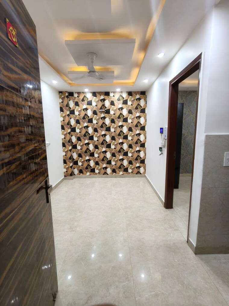 undefined, dwarka mor 2 Bedroom 70 Sq.Yd. Builder Floor In Dwarka Mor Delhi 9550119