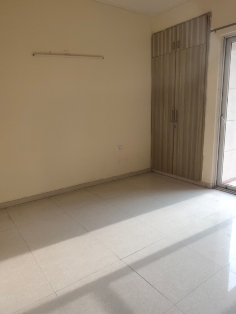 Bedroom, dasnac-the-jewel 3 Bedroom 1525 Sq.Ft. Apartment In Sector 75 Noida 9550162