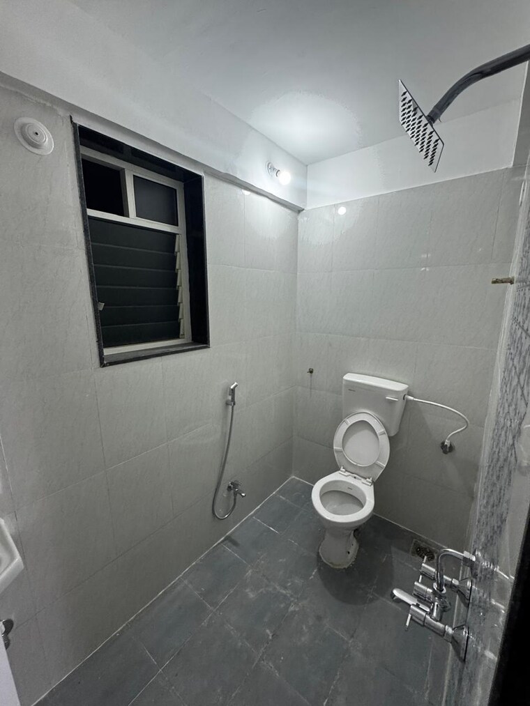 Bathroom, pristine-fontana 3 Bedroom 1700 Sq.Ft. Apartment In Bavdhan Pune 9550160