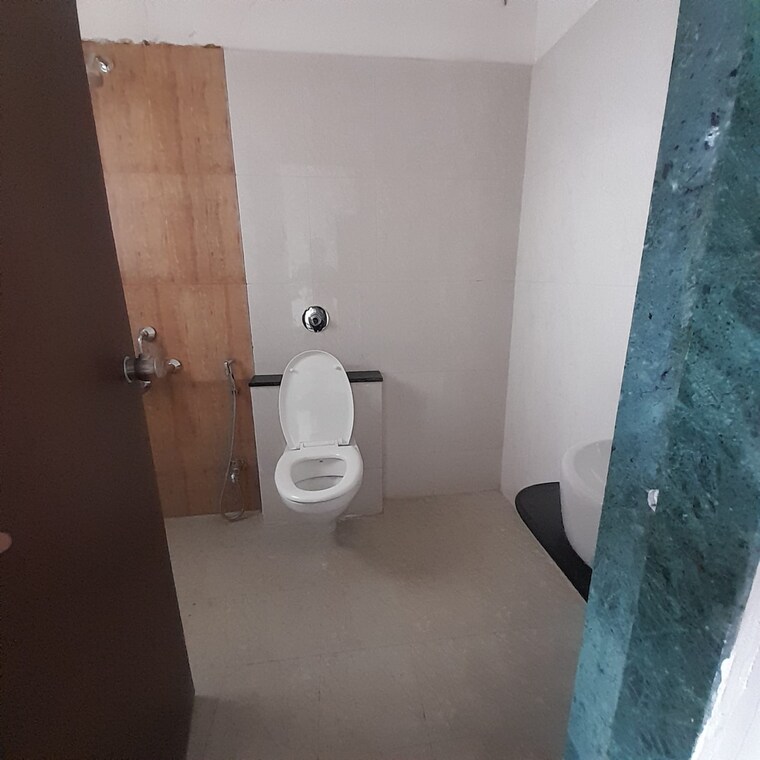 Bathroom, pristine-fontana 3 Bedroom 1700 Sq.Ft. Apartment In Bavdhan Pune 9550160
