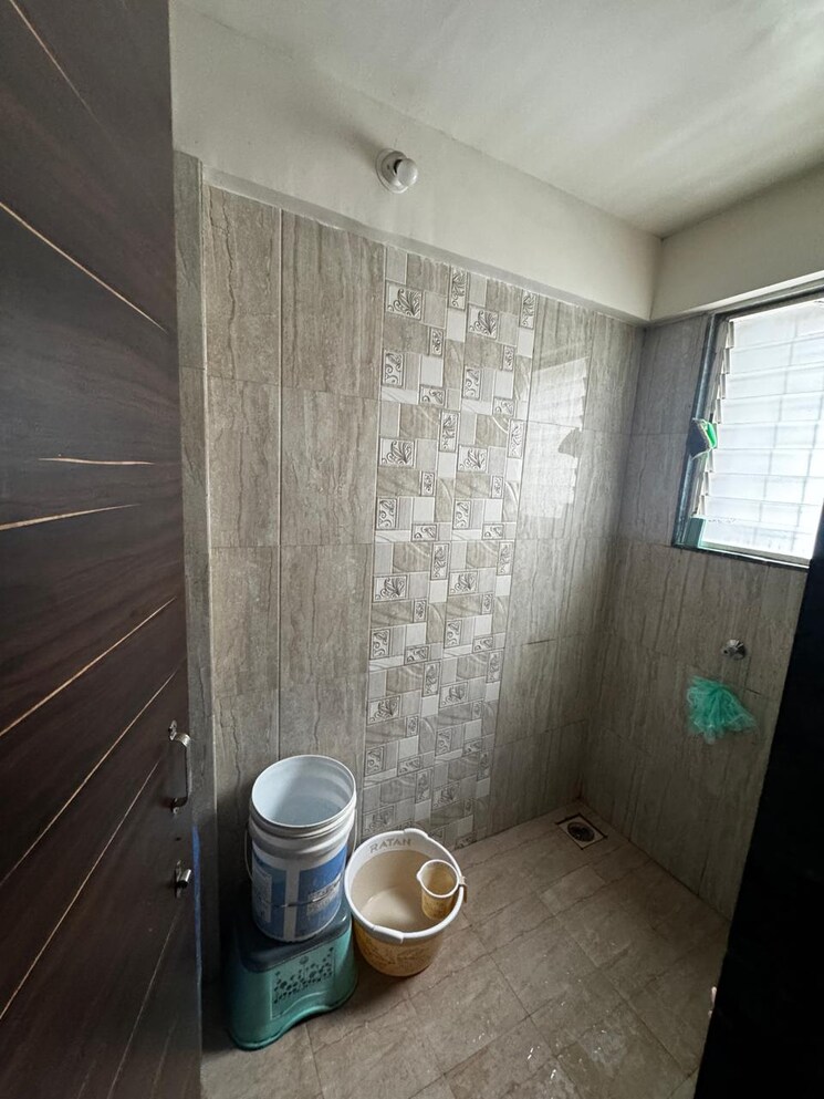 Bathroom, pristine-fontana 3 Bedroom 1700 Sq.Ft. Apartment In Bavdhan Pune 9550160