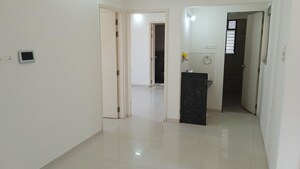 Room in 3 BHK Apartment at Raj Heramb Regalia Residency, Bavdhan – for Rent