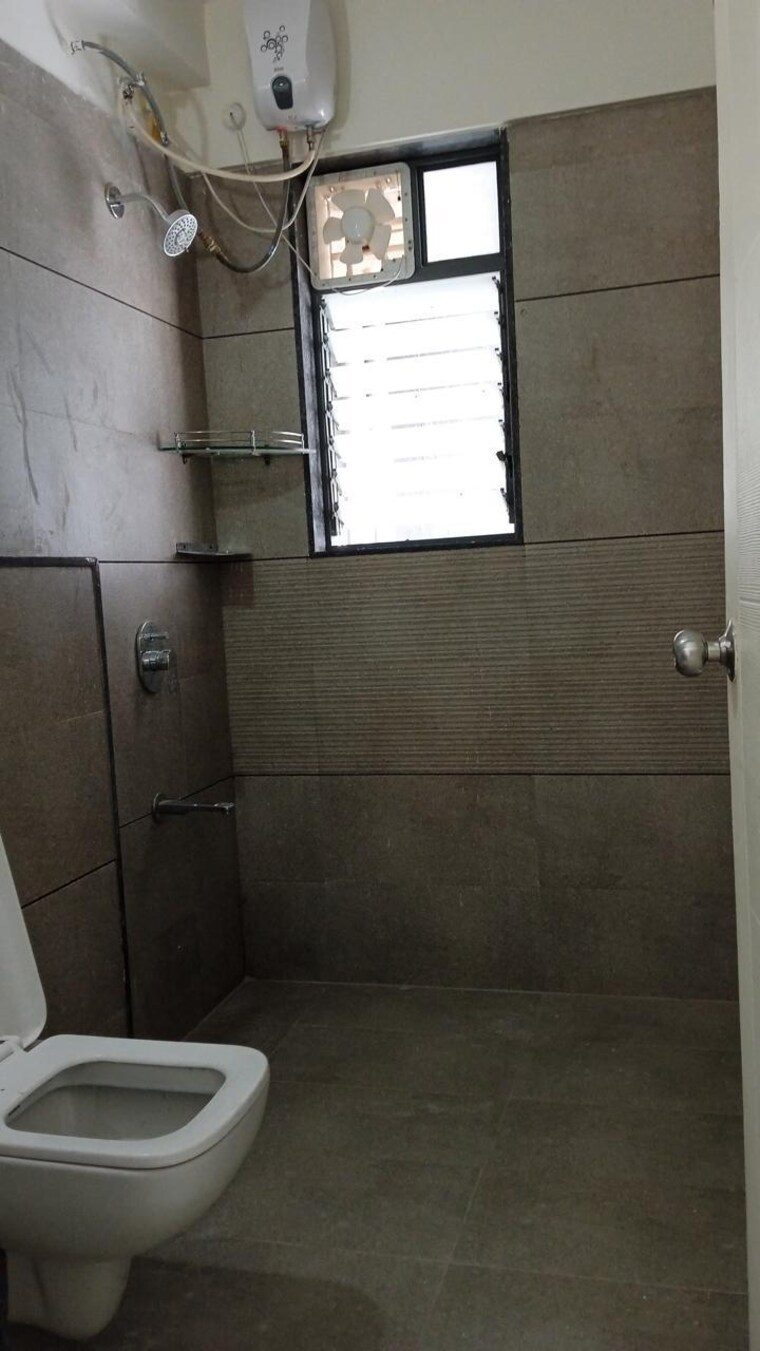 Bathroom, raj-heramb-regalia-residency 3 Bedroom 1422 Sq.Ft. Apartment In Bavdhan Pune 9550178