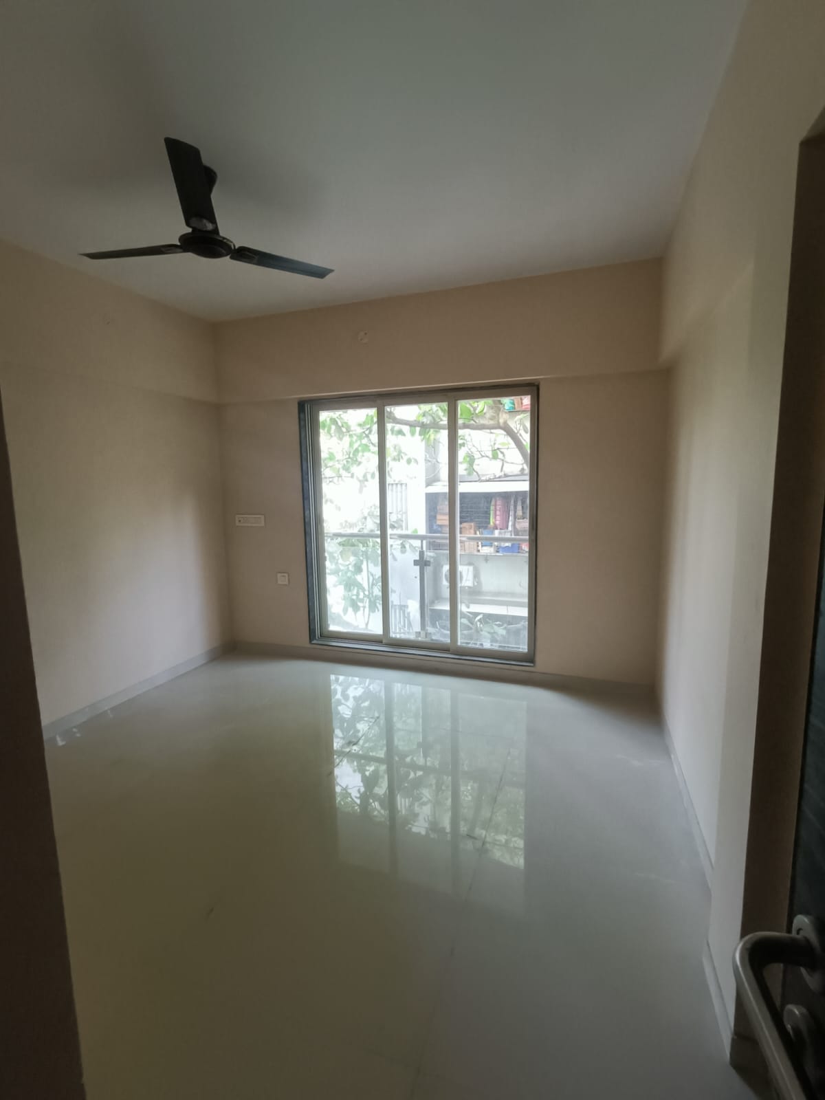 2 BHK Apartment For Rent in Sahajanand Athena